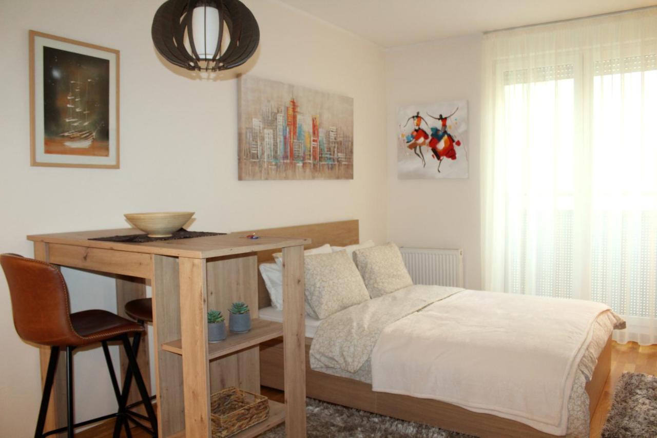 Downtown Apartment Novi Sad Exterior foto